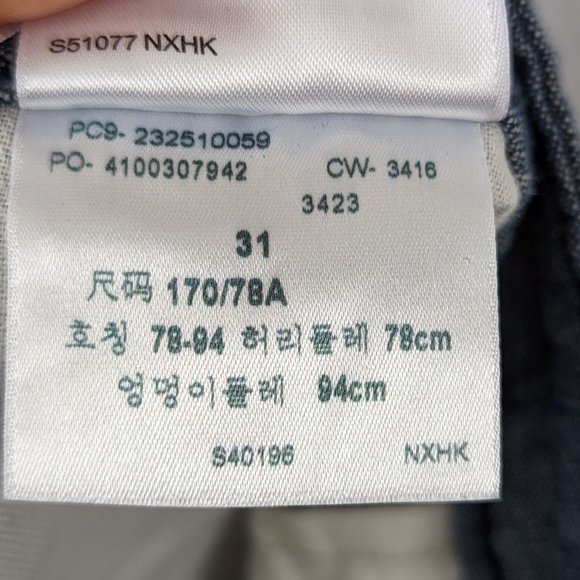 Levis Carrier Cargo Blue Shorts Waist 31 - Picture 16 of 16